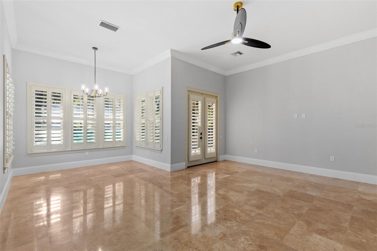 Brandon, Florida, 33510, United States, 6 Bedrooms Bedrooms, ,7 BathroomsBathrooms,Residential,Active,1905348