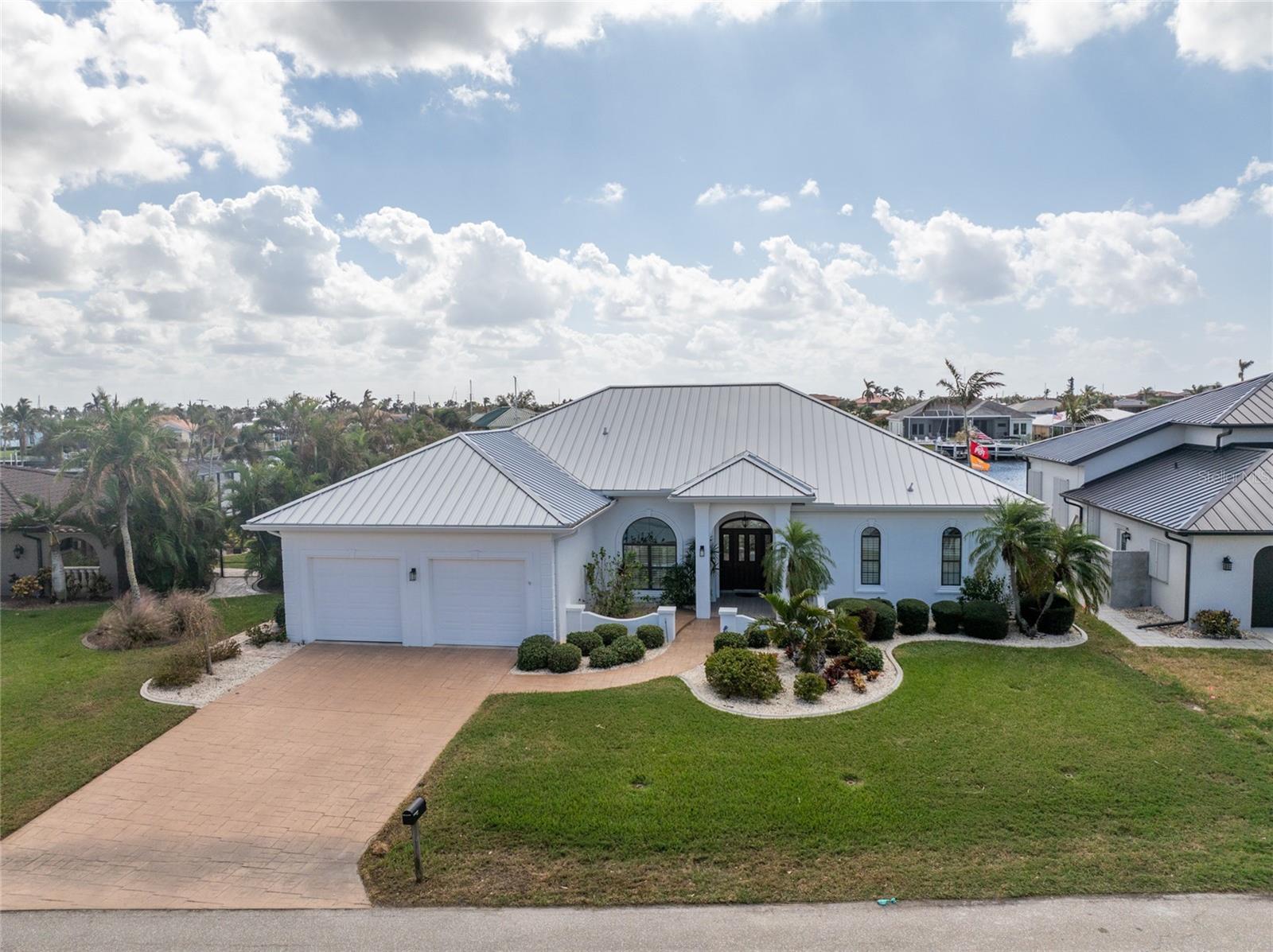Punta Gorda, Florida, 33950, United States, 3 Bedrooms Bedrooms, ,4 BathroomsBathrooms,Residential,Active,1703827