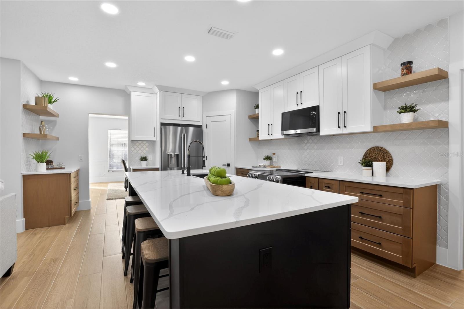 Winter Springs, Florida, 32708, United States, 5 Bedrooms Bedrooms, ,5 BathroomsBathrooms,Residential,Active,2006960