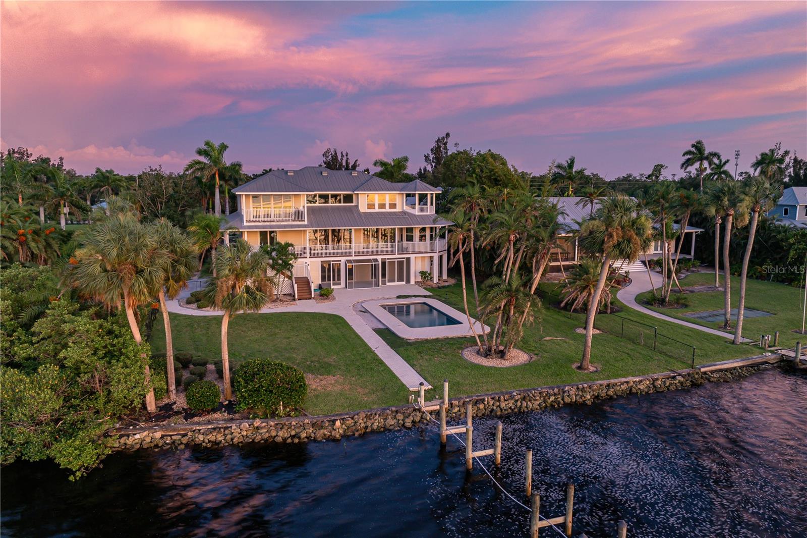 Punta Gorda, Florida, 33982, United States, 5 Bedrooms Bedrooms, ,4 BathroomsBathrooms,Residential,Active,1905353