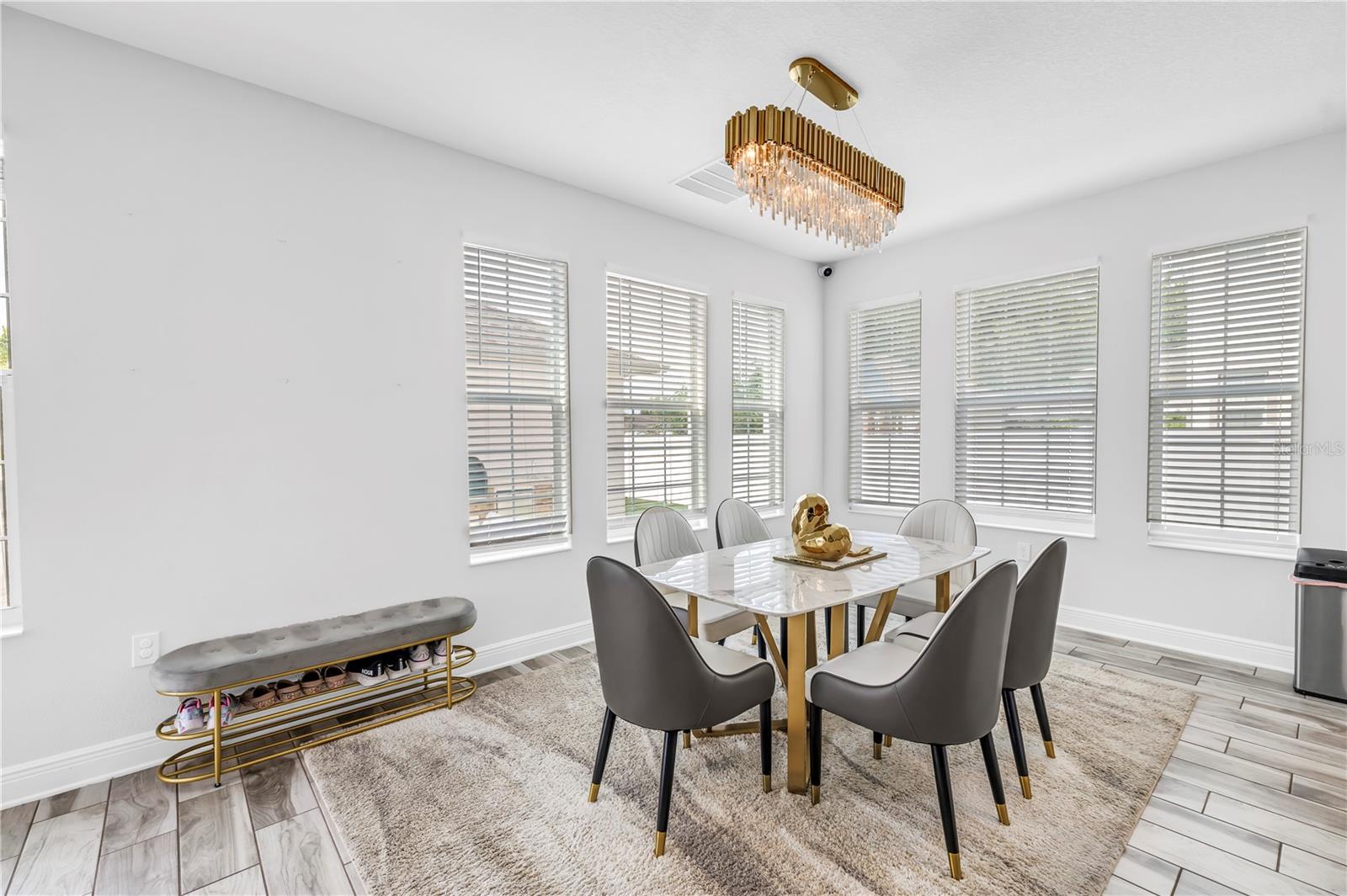 St Petersburg, Florida, 33710, United States, 4 Bedrooms Bedrooms, ,3 BathroomsBathrooms,Residential,Active,1936373