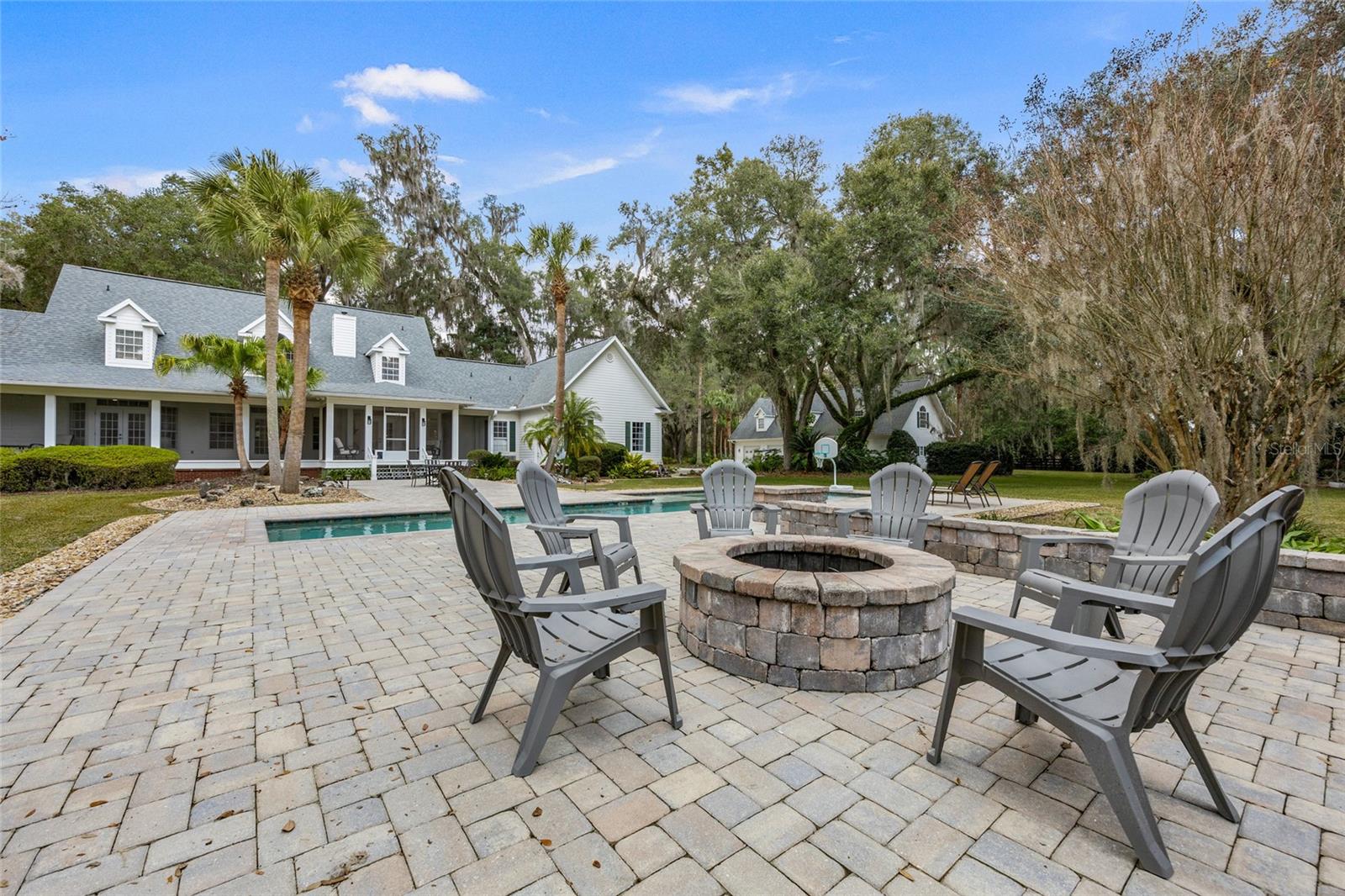 Alachua, Florida, 32615, United States, 5 Bedrooms Bedrooms, ,7 BathroomsBathrooms,Residential,Active,2009170