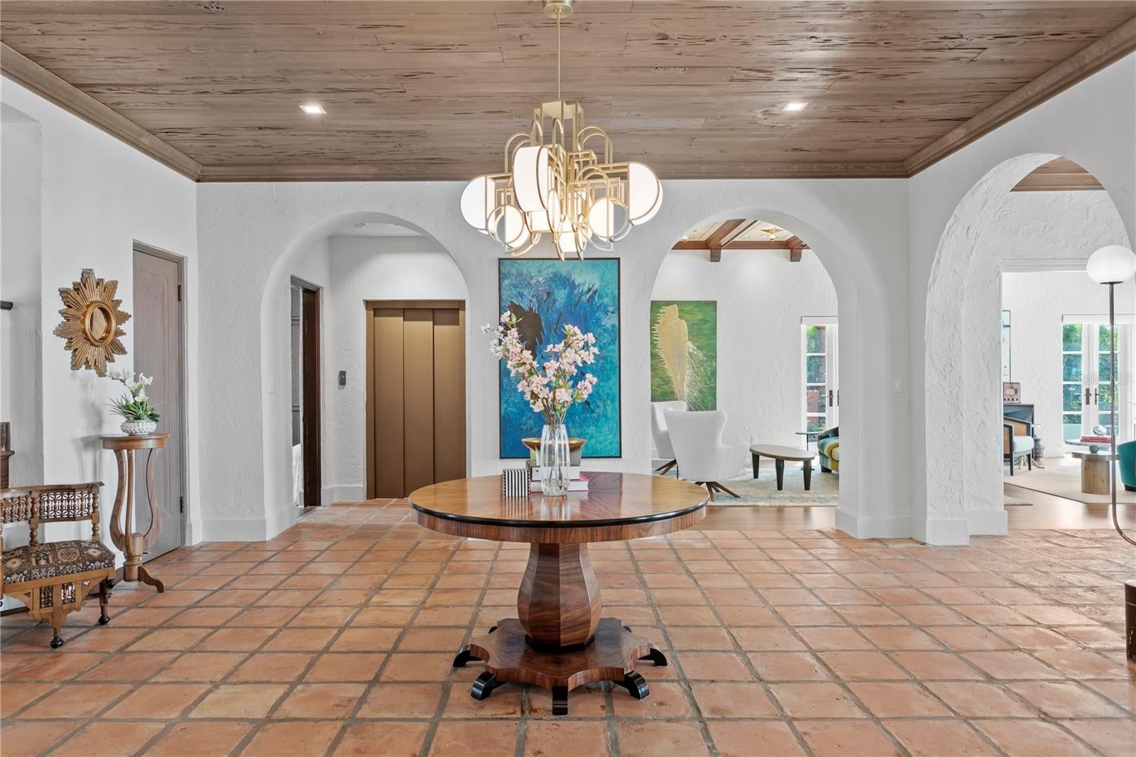 St Petersburg, Florida, 33704, United States, 6 Bedrooms Bedrooms, ,7 BathroomsBathrooms,Residential,Active,1871834