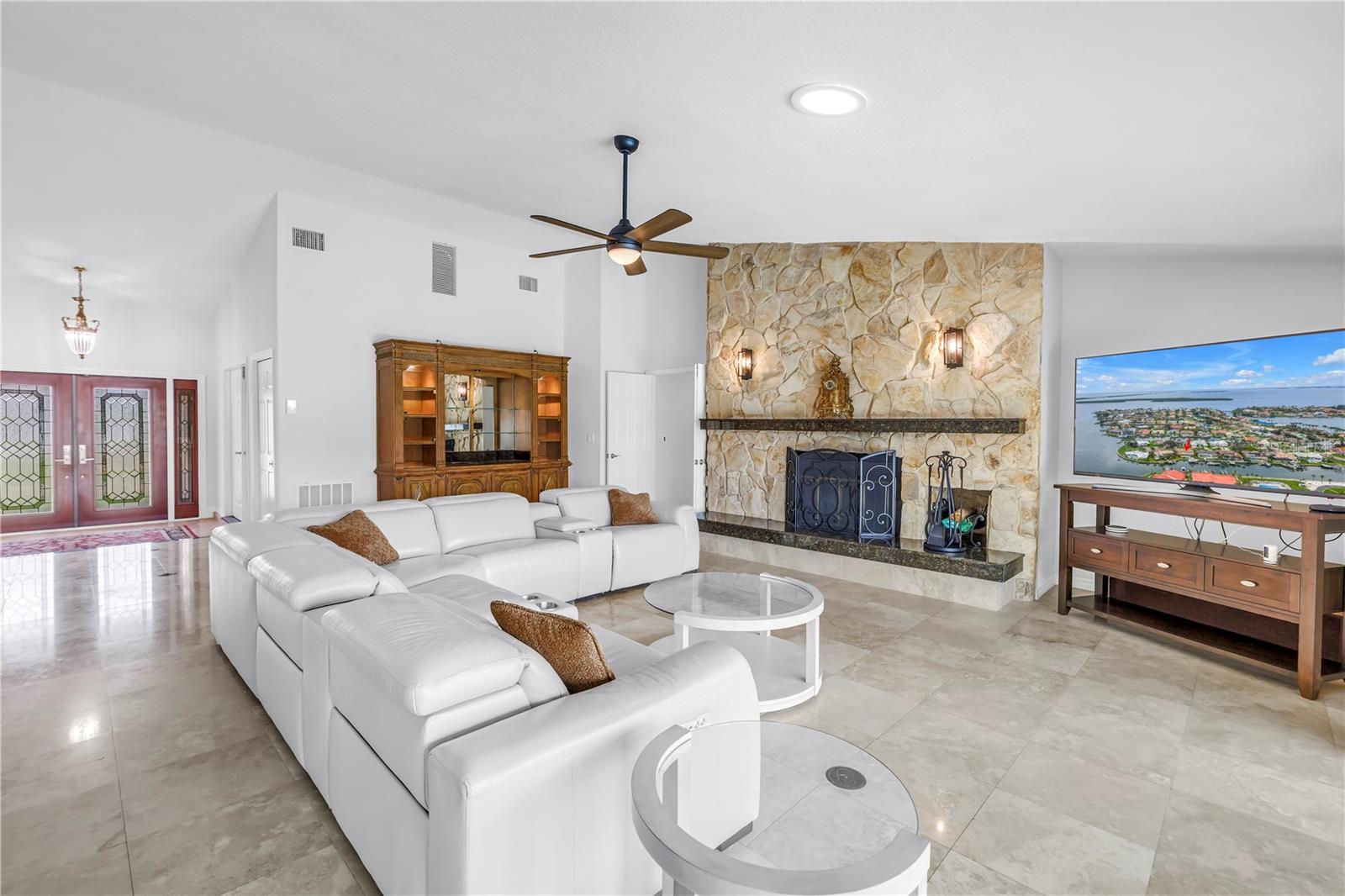 St Petersburg, Florida, 33715, United States, 3 Bedrooms Bedrooms, ,4 BathroomsBathrooms,Residential,Active,1869108