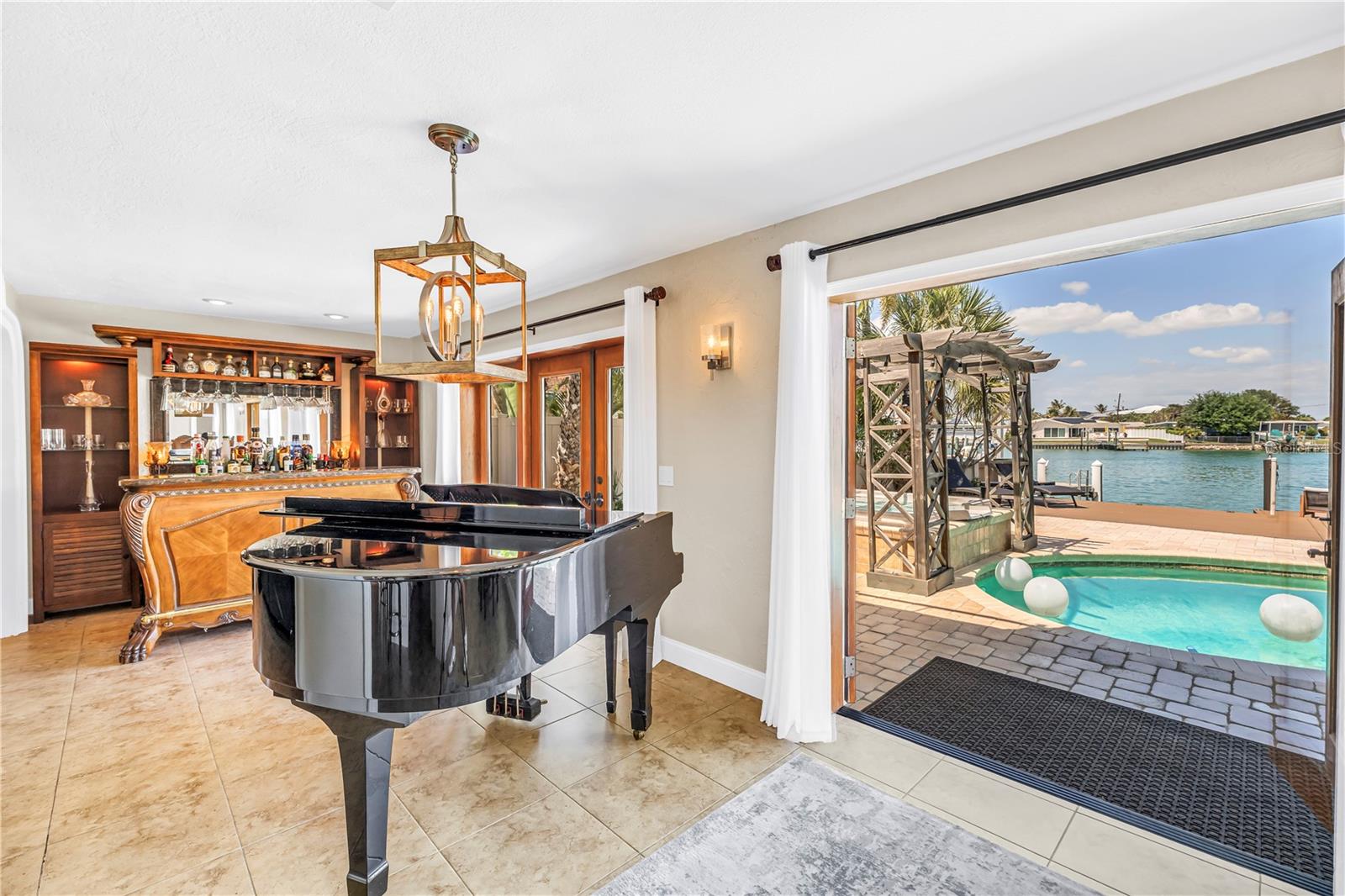 St Pete Beach, Florida, 33706, United States, 5 Bedrooms Bedrooms, ,3 BathroomsBathrooms,Residential,Active,2041617