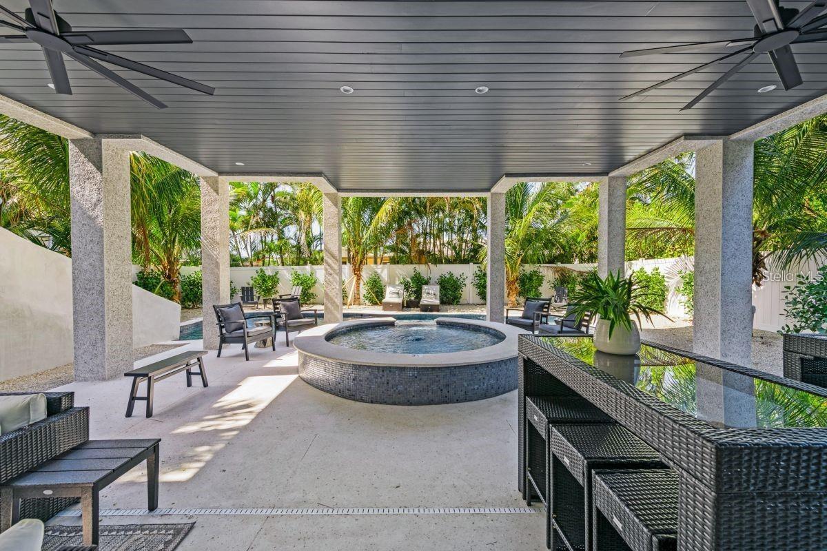 Sarasota, Florida, 34242, United States, 7 Bedrooms Bedrooms, ,8 BathroomsBathrooms,Residential,Active,1773223