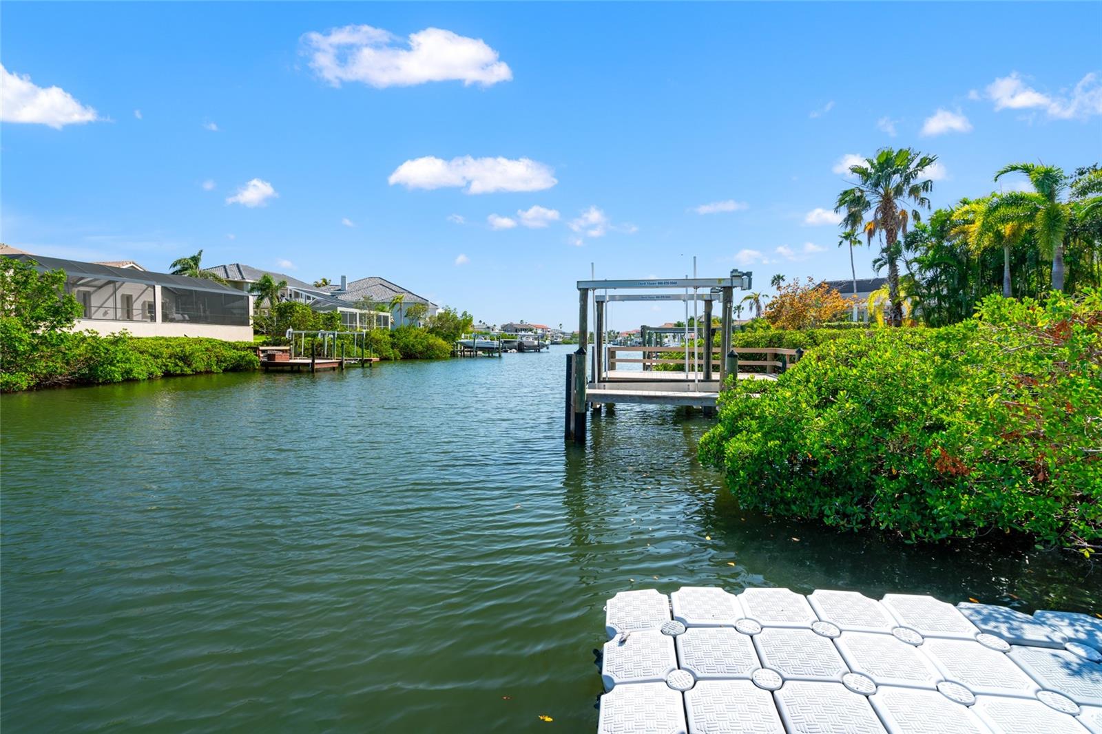 Apollo Beach, Florida, 33572, United States, ,5 BathroomsBathrooms,Residential,Active,1781627