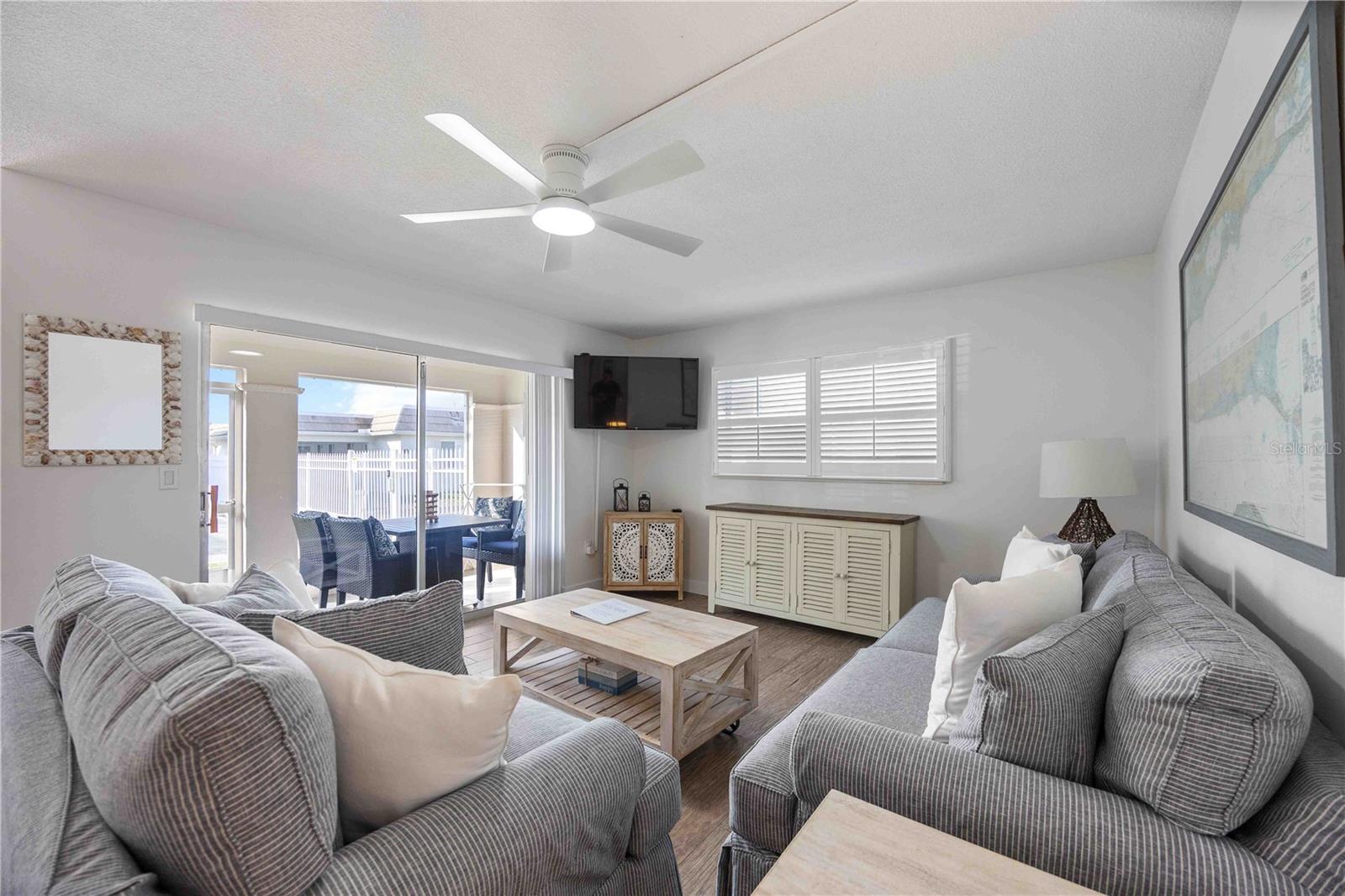 Sarasota, Florida, 34242, United States, 4 Bedrooms Bedrooms, ,3 BathroomsBathrooms,Residential,Active,1905468
