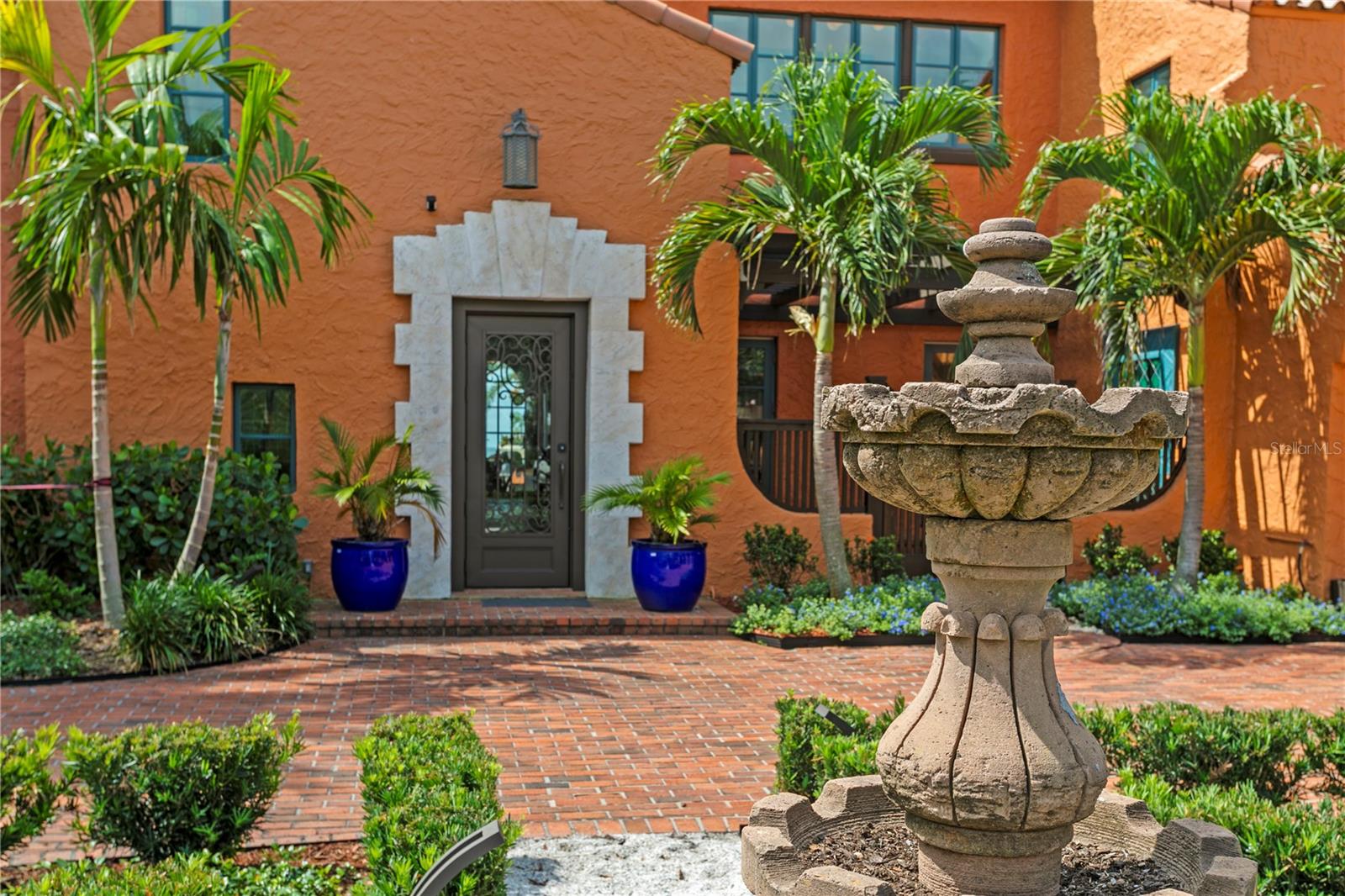 St Petersburg, Florida, 33704, United States, 6 Bedrooms Bedrooms, ,7 BathroomsBathrooms,Residential,Active,1871834