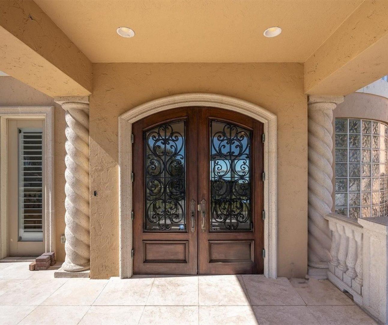 Treasure Island, Florida, 33706, United States, 4 Bedrooms Bedrooms, ,4 BathroomsBathrooms,Residential,Active,1742124