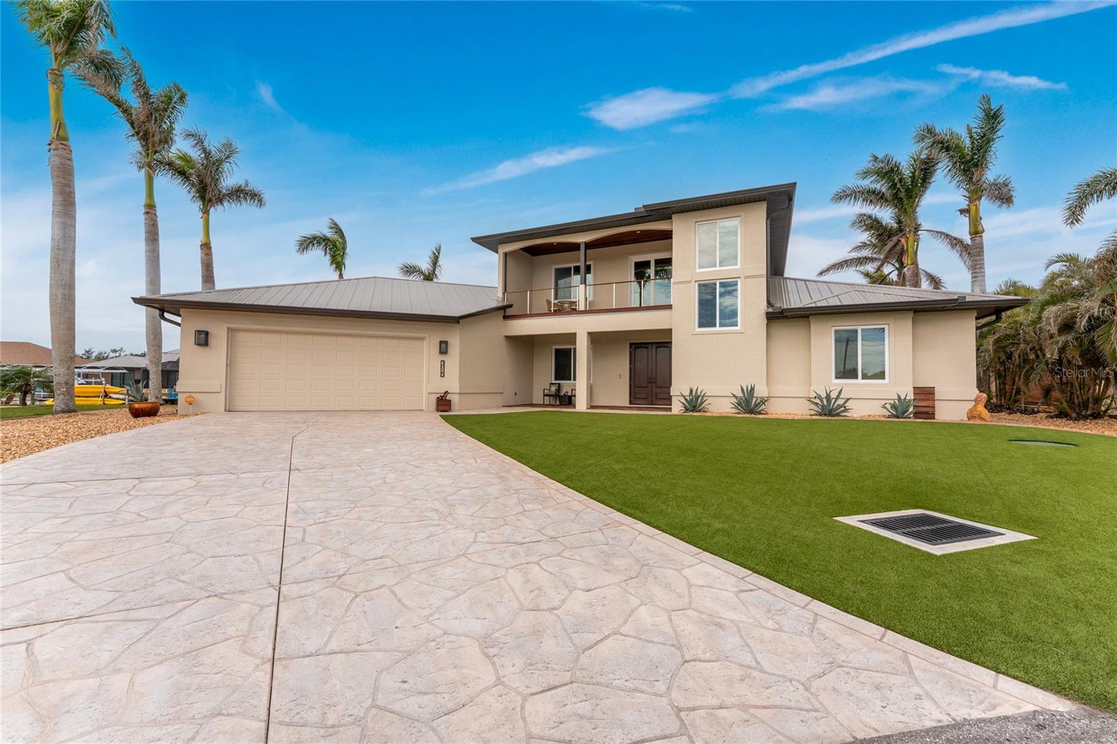 Port Charlotte, Florida, 33981, United States, 4 Bedrooms Bedrooms, ,3 BathroomsBathrooms,Residential,Active,1953371