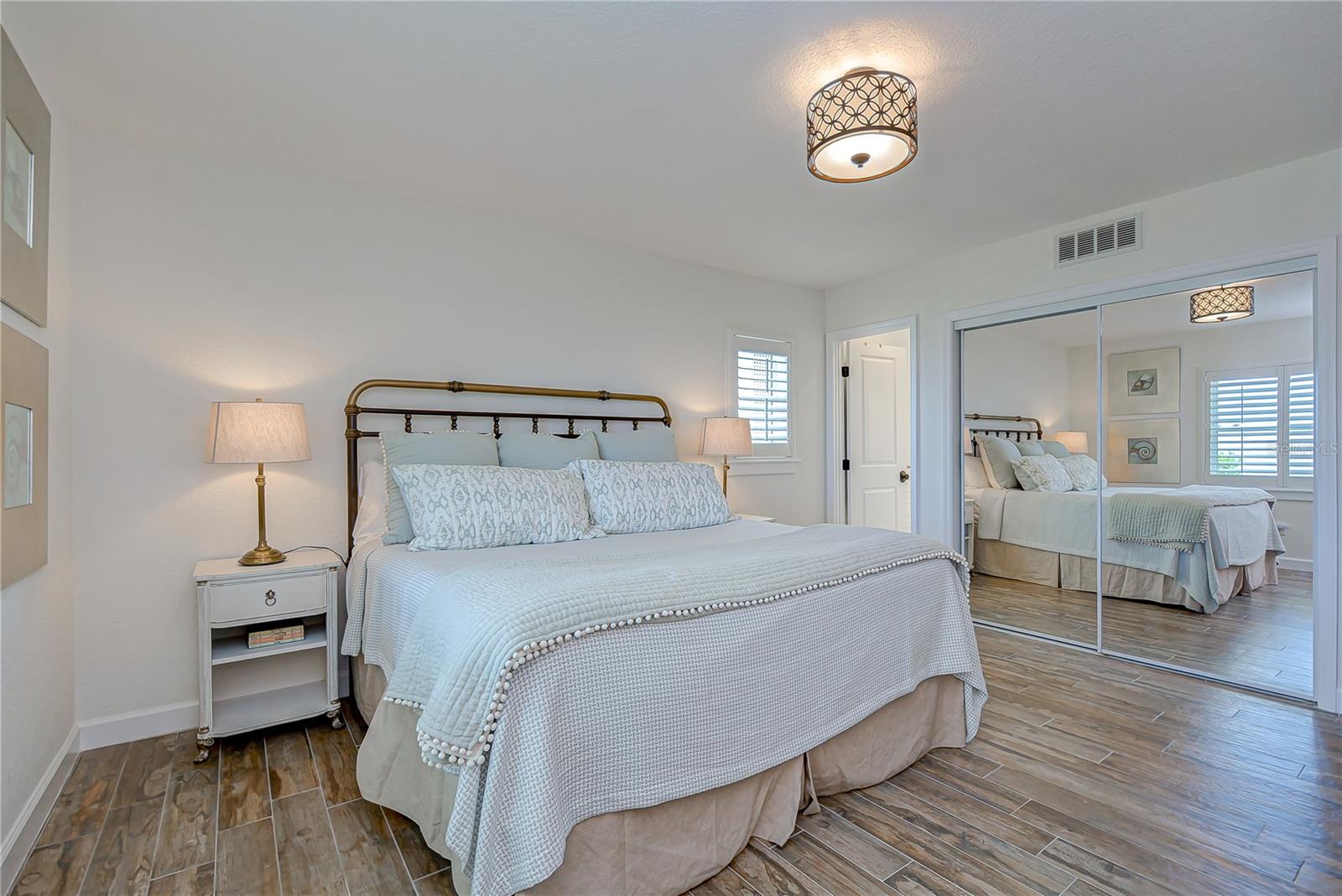 Dunedin, Florida, 34698, United States, 3 Bedrooms Bedrooms, ,3 BathroomsBathrooms,Residential,Active,1994972