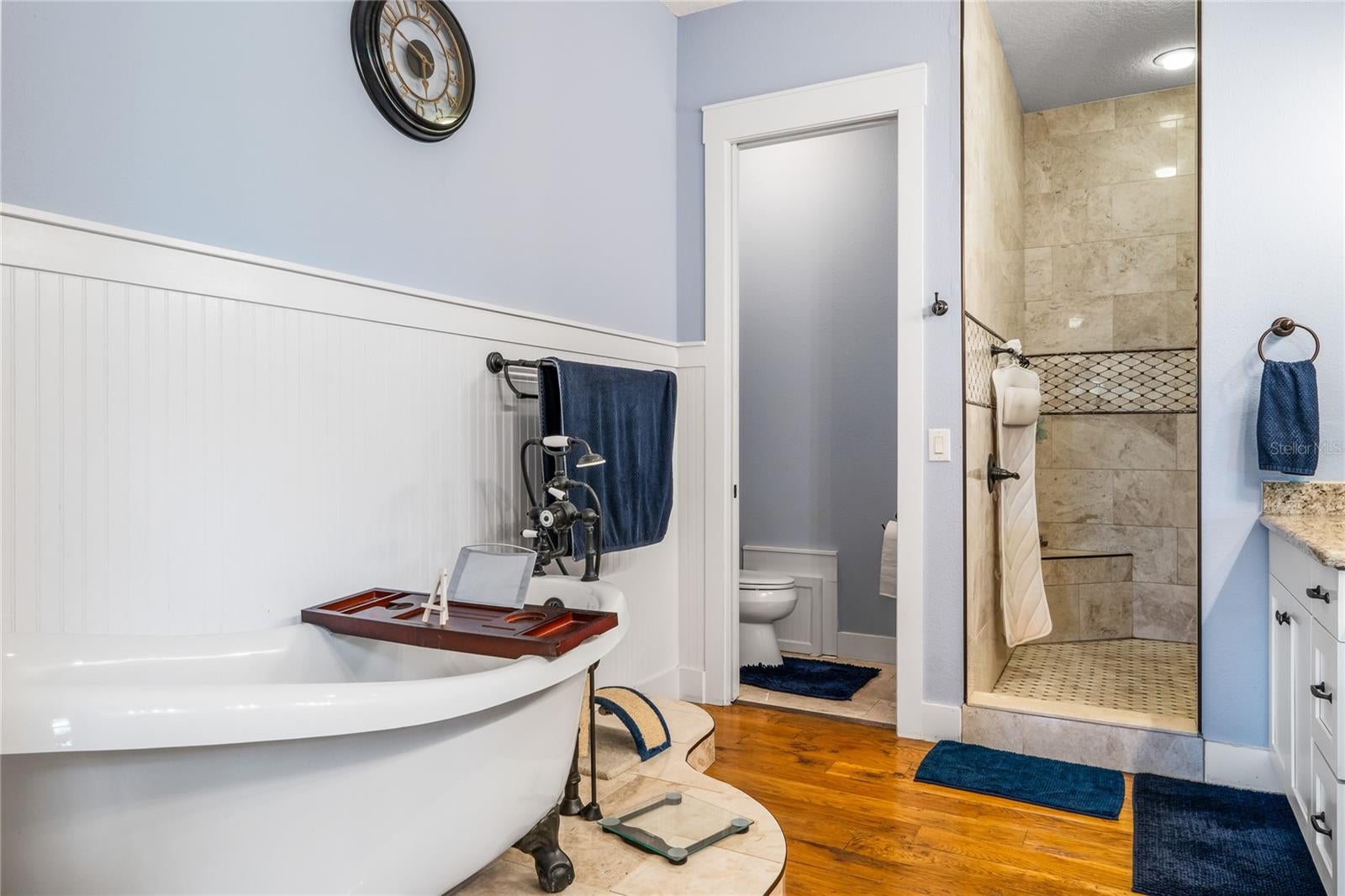 Umatilla, Florida, 32784, United States, 4 Bedrooms Bedrooms, ,4 BathroomsBathrooms,Residential,Active,1859381