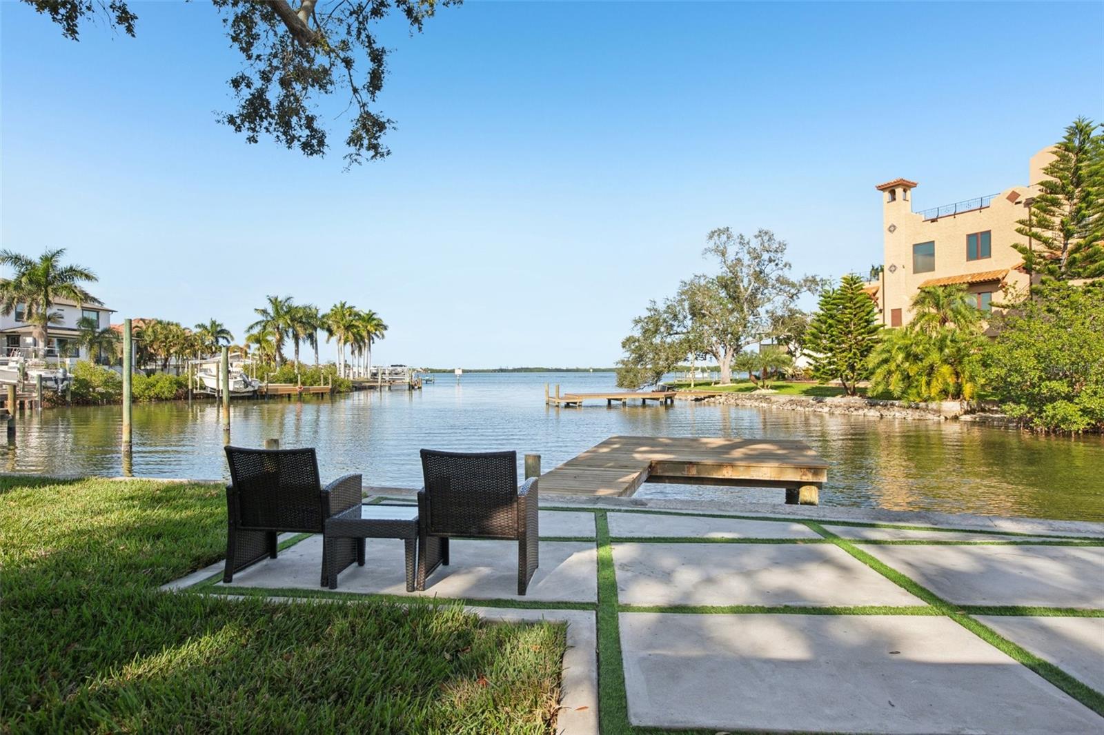 St Petersburg, Florida, 33703, United States, 3 Bedrooms Bedrooms, ,2 BathroomsBathrooms,Residential,Active,2001373