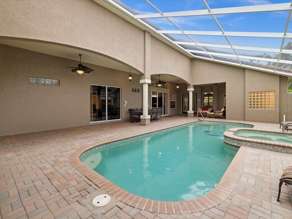 Sarasota, Florida, 34240, United States, 3 Bedrooms Bedrooms, ,3 BathroomsBathrooms,Residential,Active,1871617