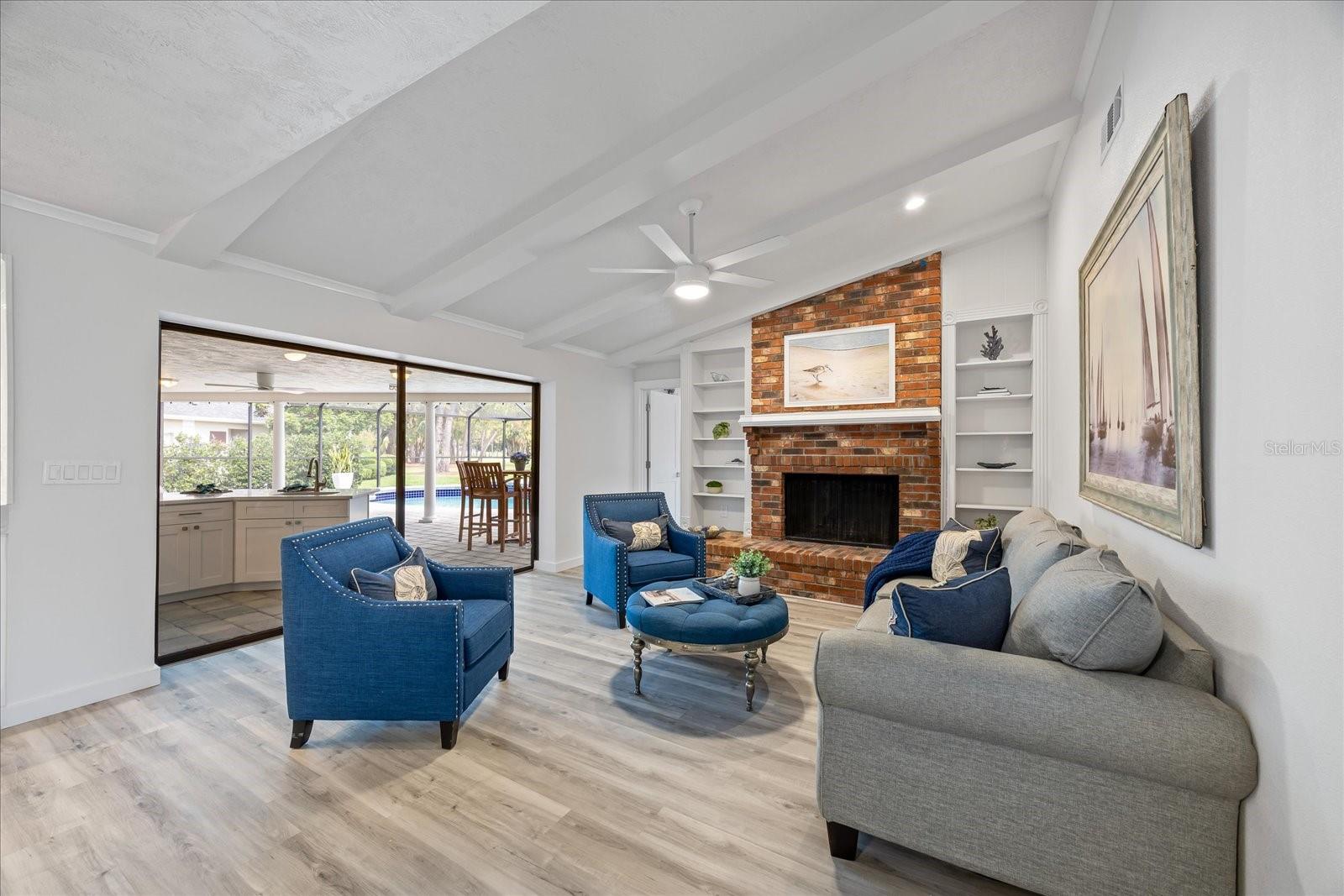 Clearwater, Florida, 33762, United States, 4 Bedrooms Bedrooms, ,3 BathroomsBathrooms,Residential,Active,1998569