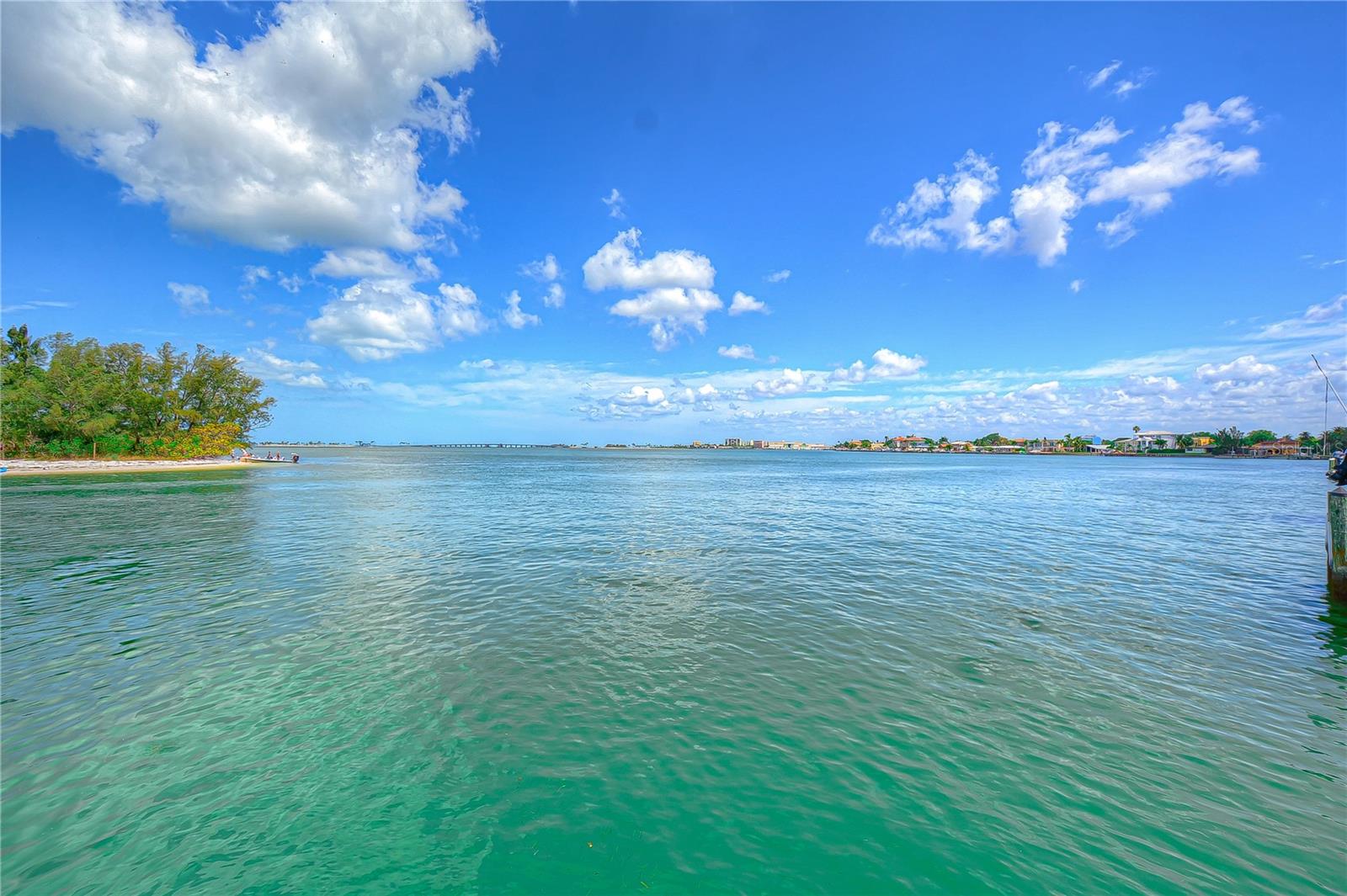 Dunedin, Florida, 34698, United States, 3 Bedrooms Bedrooms, ,3 BathroomsBathrooms,Residential,Active,1994972