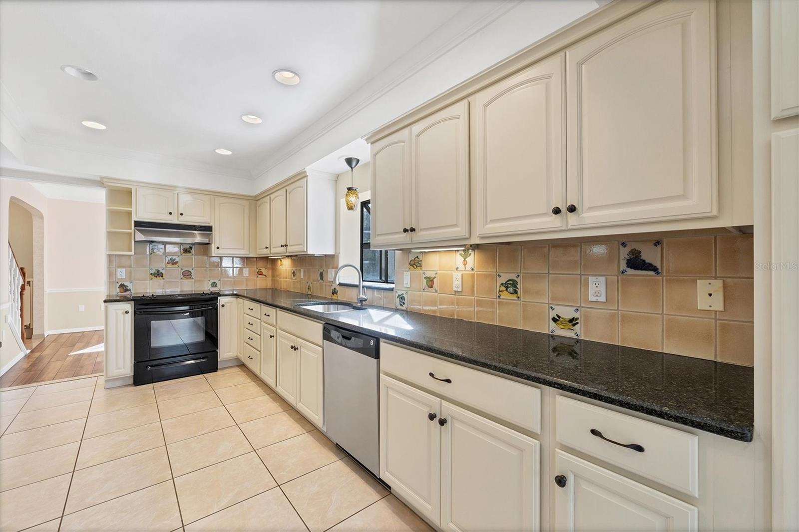 Venice, Florida, 34285, United States, 3 Bedrooms Bedrooms, ,3 BathroomsBathrooms,Residential,Active,2006992