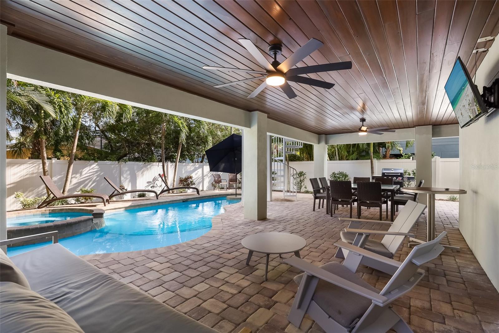 Anna Maria, Florida, 34216, United States, 5 Bedrooms Bedrooms, ,5 BathroomsBathrooms,Residential,Active,1780350