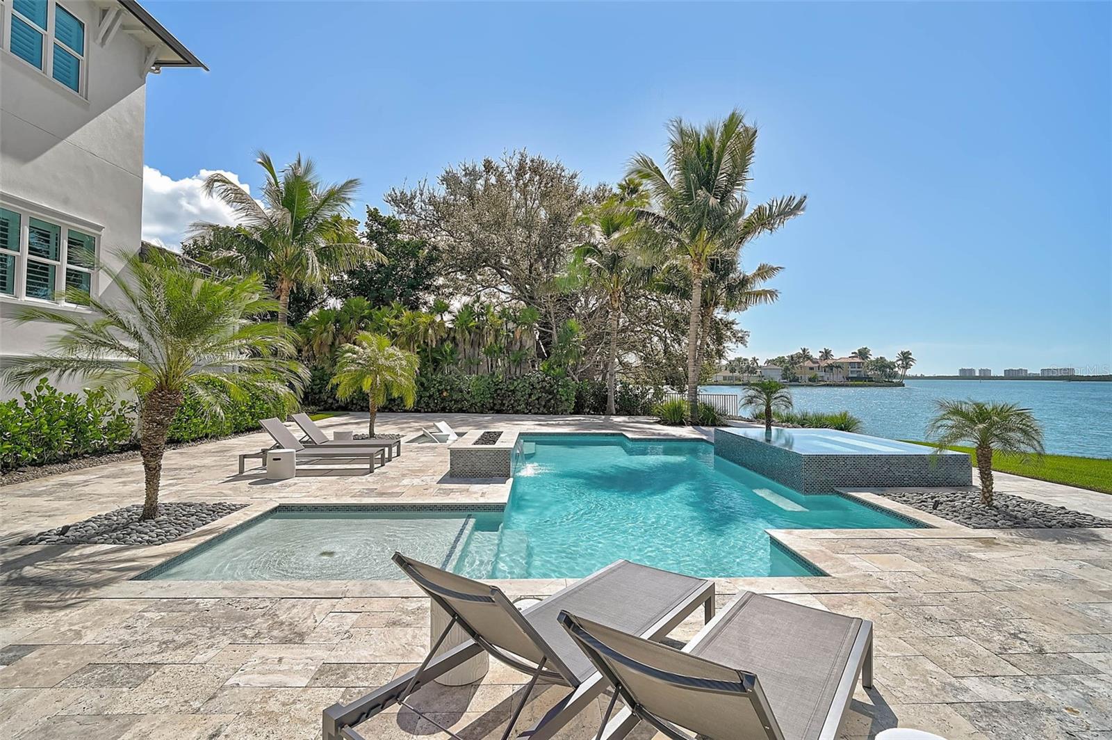 Sarasota, Florida, 34236, United States, 5 Bedrooms Bedrooms, ,6 BathroomsBathrooms,Residential,Active,1972132
