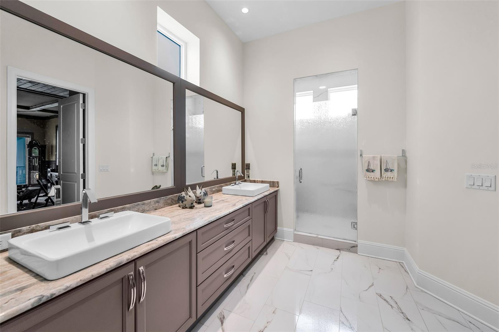 Clearwater, Florida, 33756, United States, 3 Bedrooms Bedrooms, ,3 BathroomsBathrooms,Residential,Active,1941332