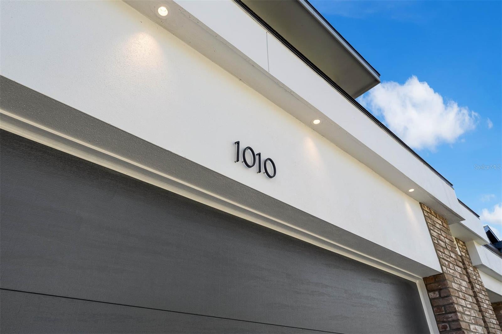 Orlando, Florida, 32804, United States, 4 Bedrooms Bedrooms, ,4 BathroomsBathrooms,Residential,Active,2011439