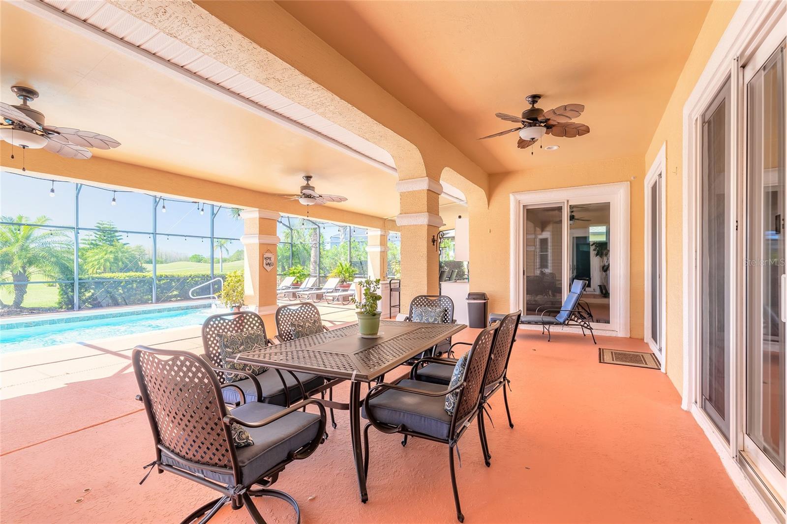 Daytona Beach, Florida, 32124, United States, 5 Bedrooms Bedrooms, ,4 BathroomsBathrooms,Residential,Active,1945086