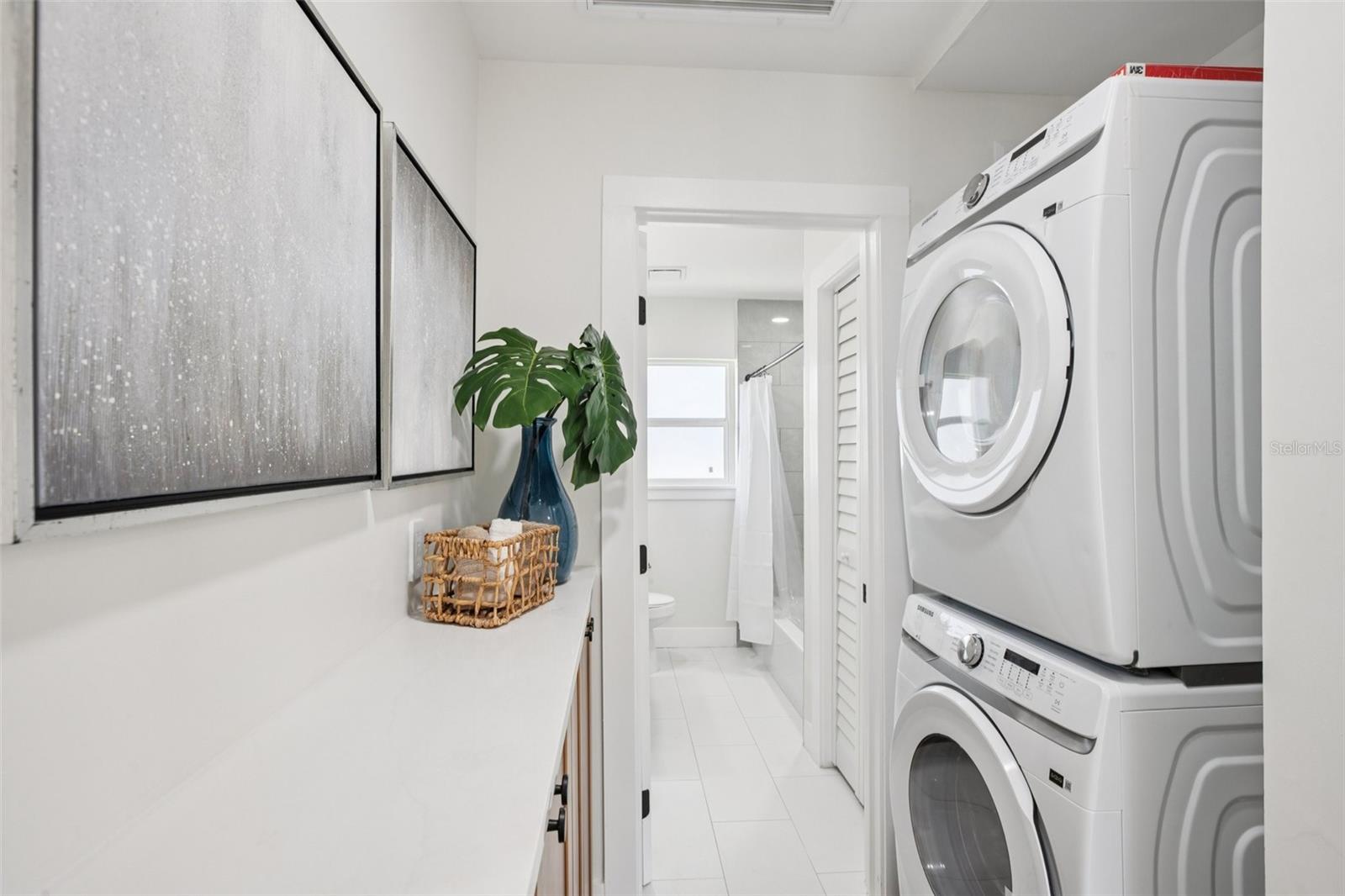 St Petersburg, Florida, 33703, United States, 3 Bedrooms Bedrooms, ,2 BathroomsBathrooms,Residential,Active,2001373