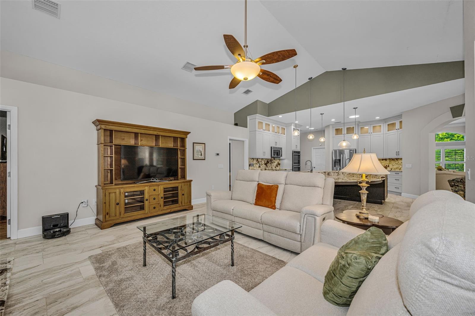 Dunedin, Florida, 34698, United States, 4 Bedrooms Bedrooms, ,3 BathroomsBathrooms,Residential,Active,2045023