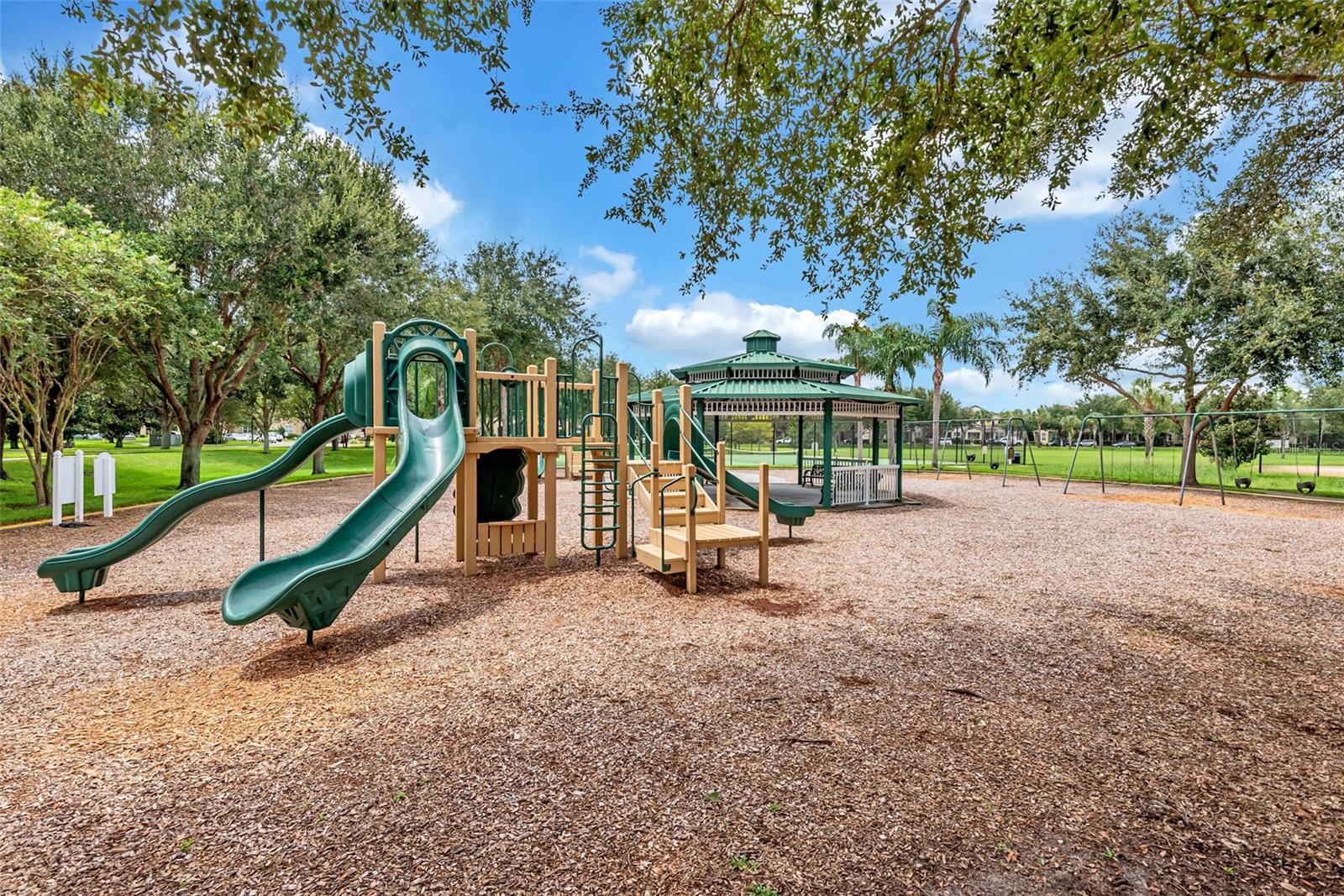 Windermere, Florida, 34786, United States, 5 Bedrooms Bedrooms, ,6 BathroomsBathrooms,Residential,Active,1894516