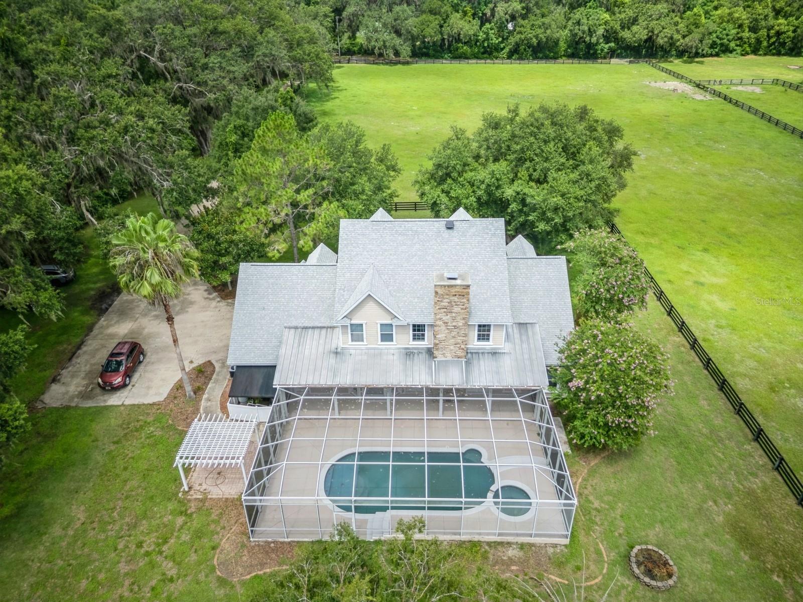Fruitland Park, Florida, 34731, United States, 7 Bedrooms Bedrooms, ,6 BathroomsBathrooms,Residential,Active,1894791