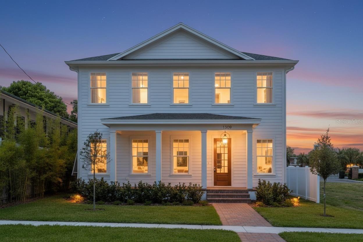 St Petersburg, Florida, 33704, United States, 5 Bedrooms Bedrooms, ,4 BathroomsBathrooms,Residential,Active,2021279