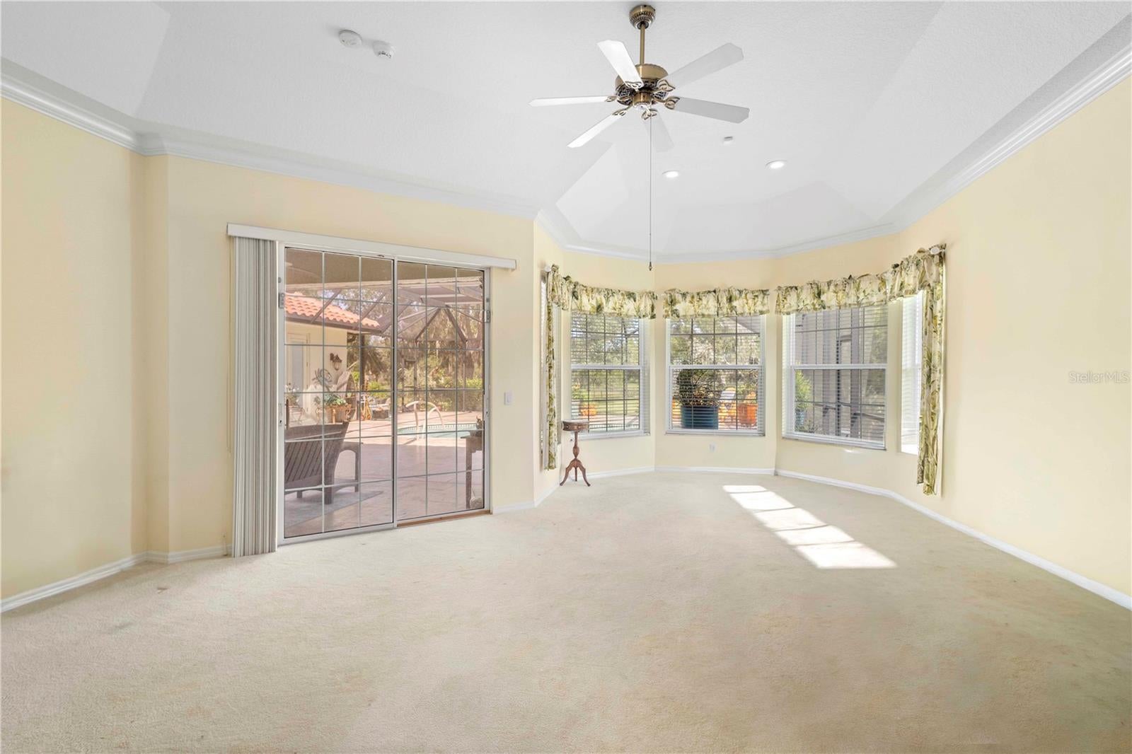 Sarasota, Florida, 34240, United States, 3 Bedrooms Bedrooms, ,3 BathroomsBathrooms,Residential,Active,1987206