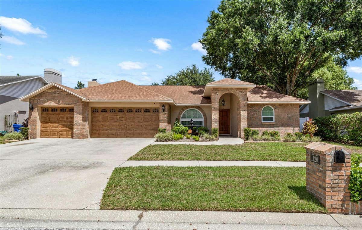 1126 BELLADONNA DR, BRANDON, FL 33510, photo 1 of 42