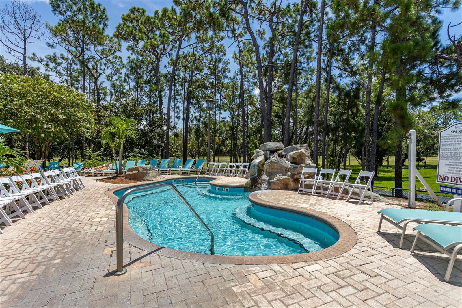 Palm Harbor, Florida, 34683, United States, 4 Bedrooms Bedrooms, ,3 BathroomsBathrooms,Residential,Active,1905355