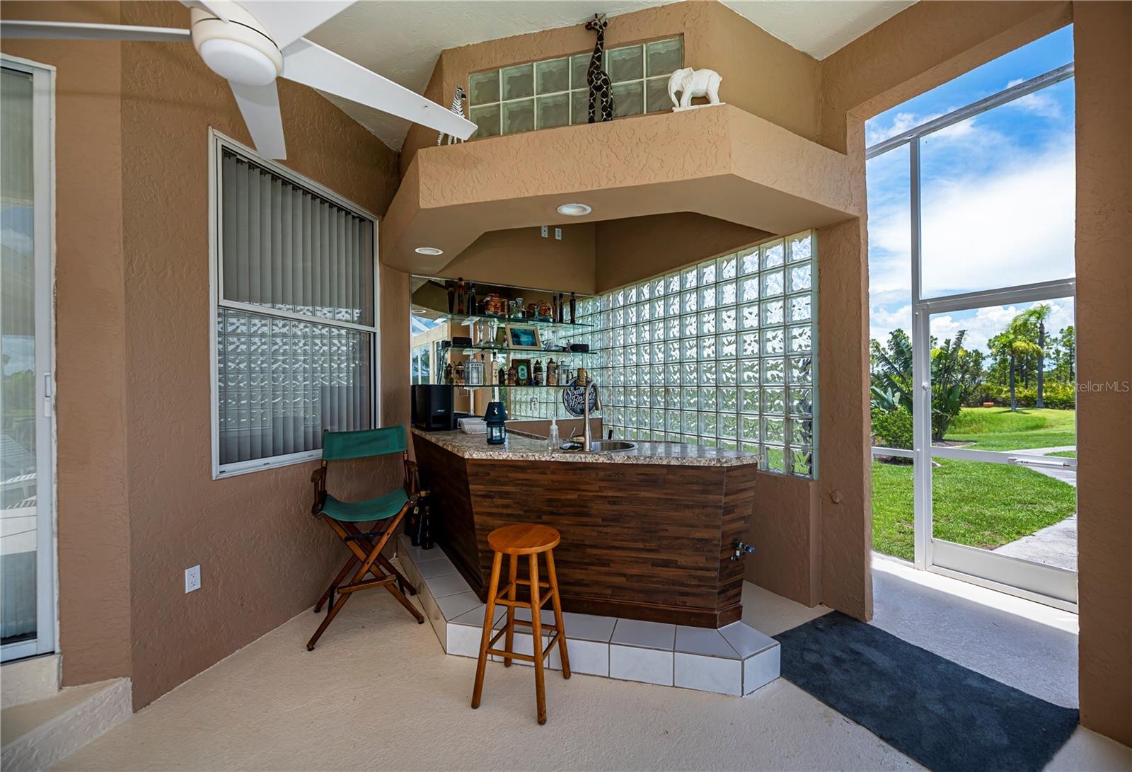 Punta Gorda, Florida, 33982, United States, ,5 BathroomsBathrooms,Residential,Active,1869106