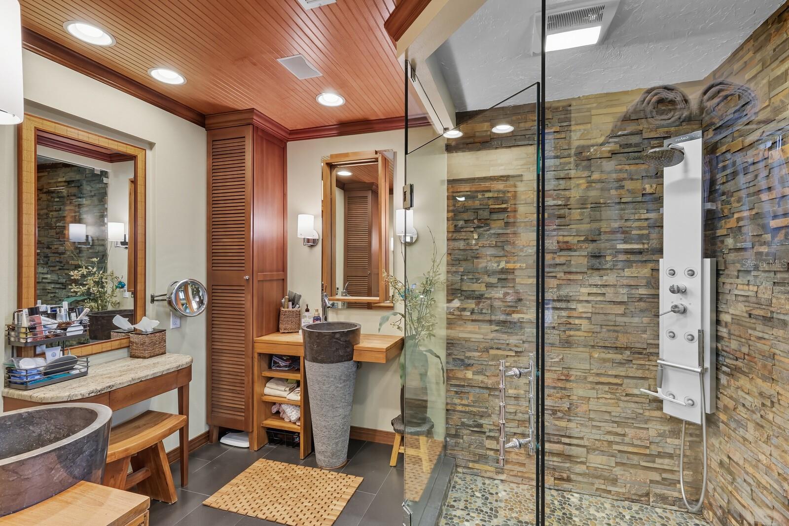 Palmetto, Florida, 34221, United States, 3 Bedrooms Bedrooms, ,2 BathroomsBathrooms,Residential,Active,1953973