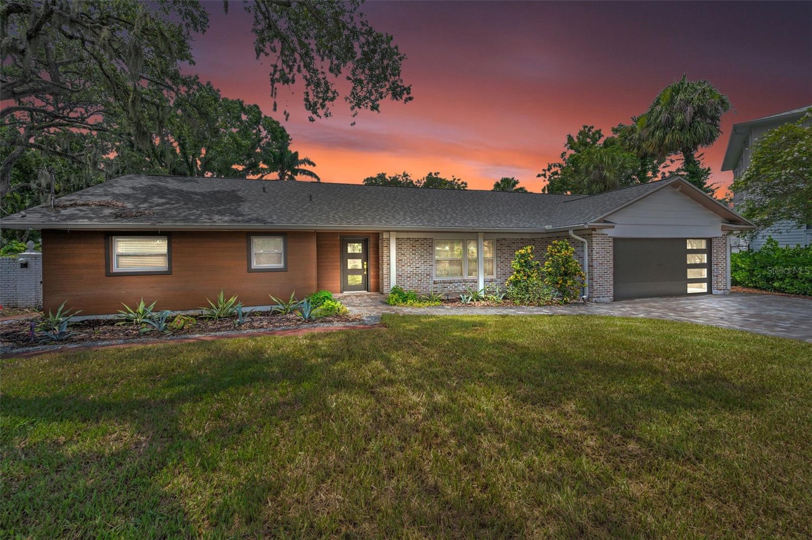 Tampa, Florida, 33609, United States, 4 Bedrooms Bedrooms, ,4 BathroomsBathrooms,Residential,Active,1880304 Tampa, Florida, 33609, United States, 4 Bedrooms Bedrooms, ,4 BathroomsBathrooms,Residential,Active,1880304