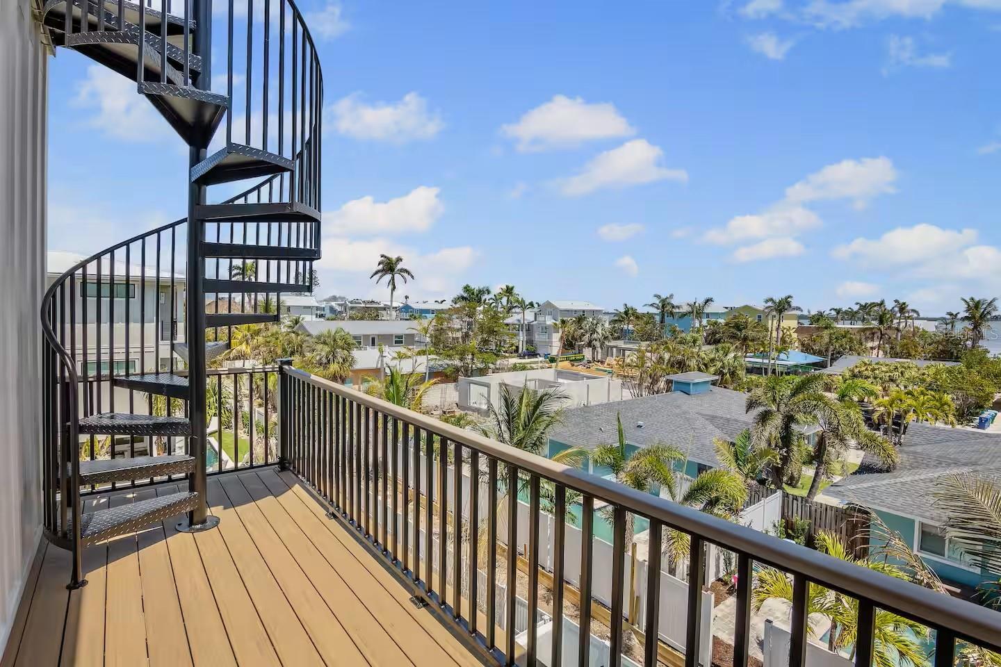 Bradenton Beach, Florida, 34217, United States, 7 Bedrooms Bedrooms, ,7 BathroomsBathrooms,Residential,Active,1971023