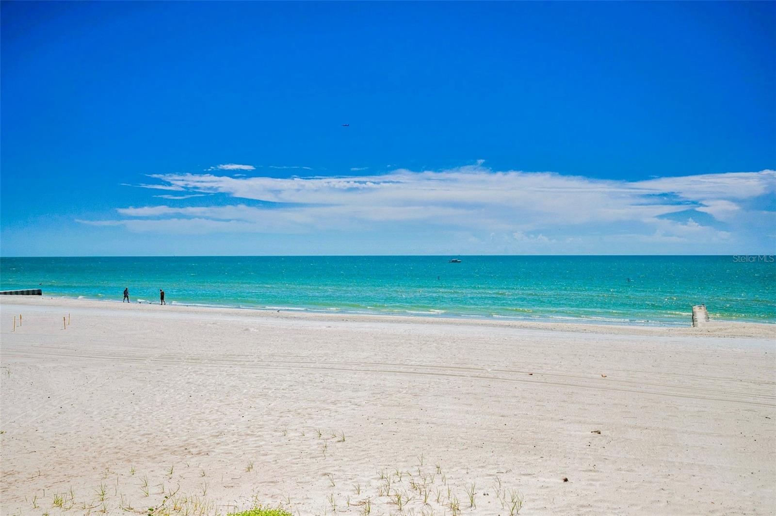 Madeira Beach, Florida, 33708, United States, 2 Bedrooms Bedrooms, ,2 BathroomsBathrooms,Residential,Active,1945844