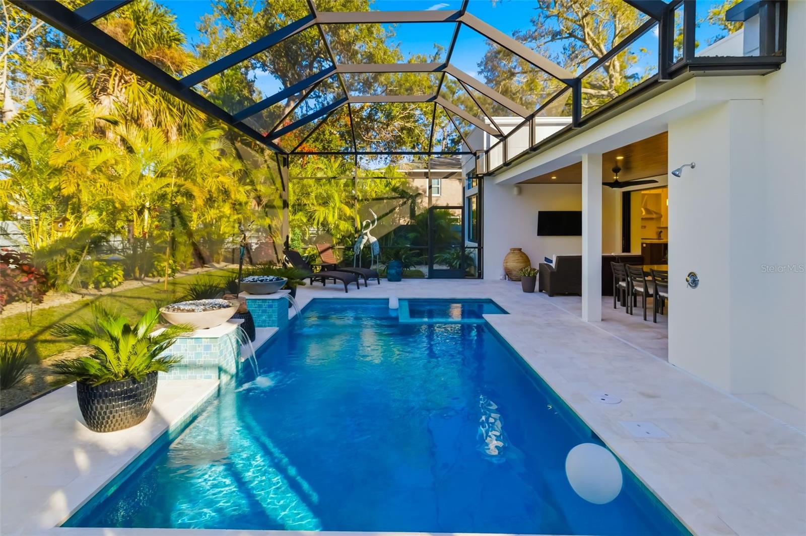 Sarasota, Florida, 34239, United States, 4 Bedrooms Bedrooms, ,5 BathroomsBathrooms,Residential,Active,2009172