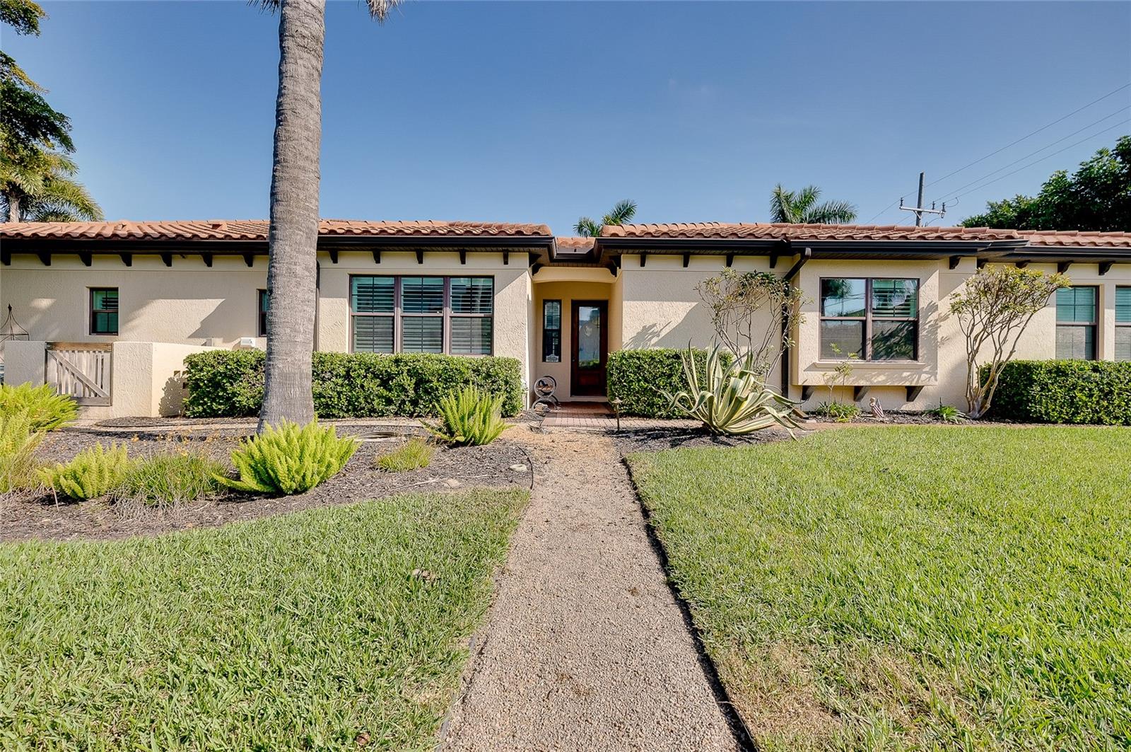 Venice, Florida, 34285, United States, 3 Bedrooms Bedrooms, ,3 BathroomsBathrooms,Residential,Active,2008926