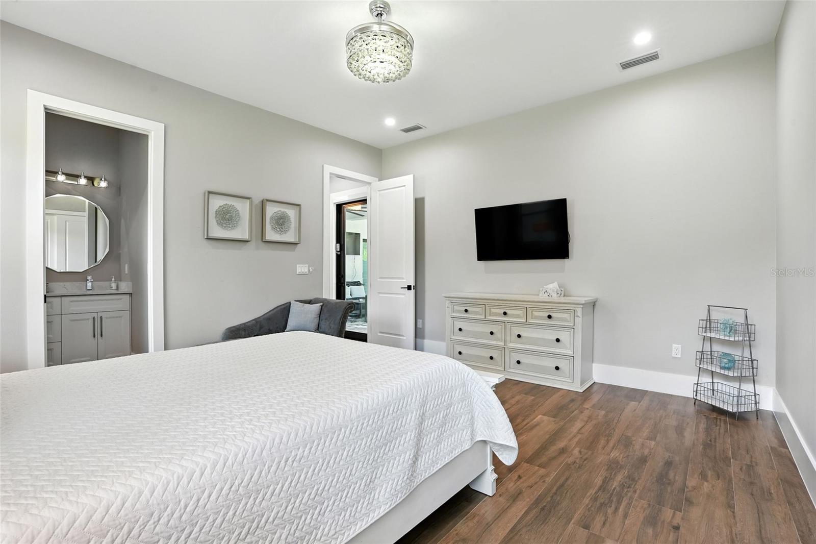 Naples, Florida, 34117, United States, 4 Bedrooms Bedrooms, ,4 BathroomsBathrooms,Residential,Active,1920258