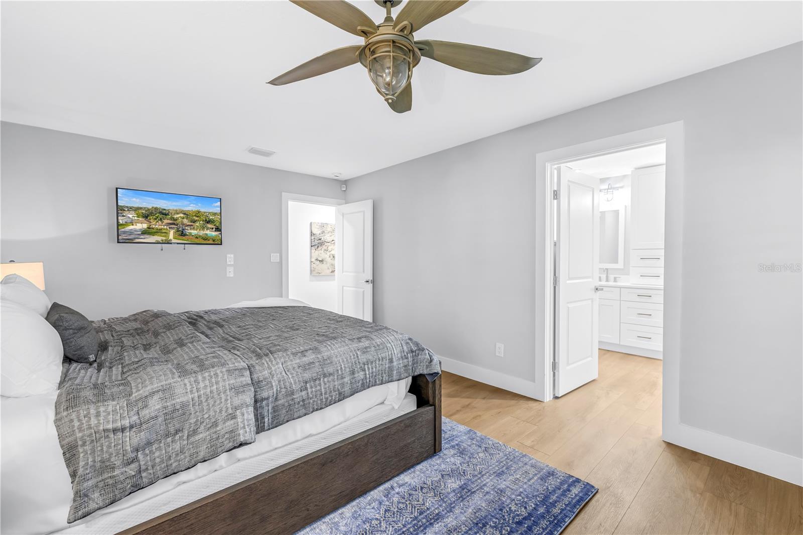 St Petersburg, Florida, 33704, United States, 4 Bedrooms Bedrooms, ,4 BathroomsBathrooms,Residential,Active,2013913