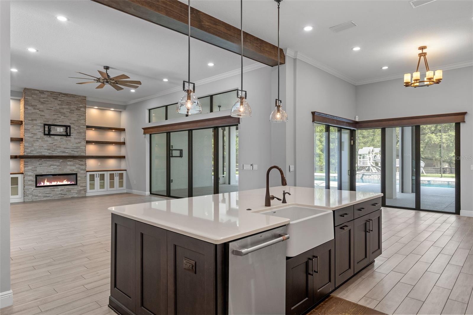 Eustis, Florida, 32736, United States, 4 Bedrooms Bedrooms, ,5 BathroomsBathrooms,Residential,Active,1929677