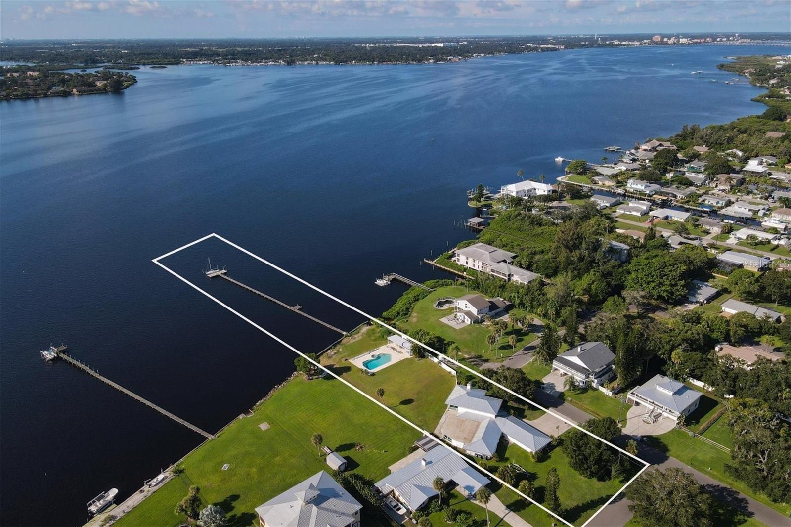 Ellenton, Florida, 34222, United States, 3 Bedrooms Bedrooms, ,4 BathroomsBathrooms,Residential,Active,1907984