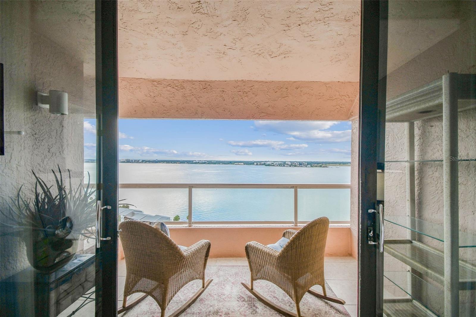 Clearwater Beach, Florida, 33767, United States, 2 Bedrooms Bedrooms, ,3 BathroomsBathrooms,Residential,Active,1919072