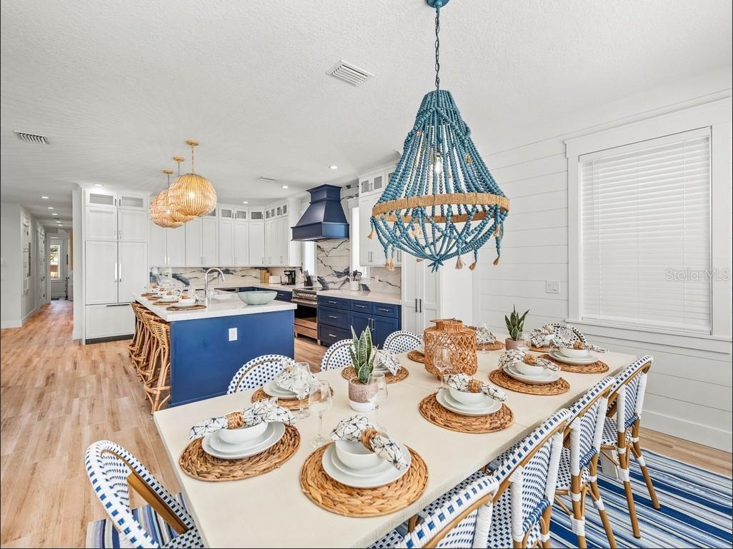 Sarasota, Florida, 34236, United States, 8 Bedrooms Bedrooms, ,10 BathroomsBathrooms,Residential,Active,2044131