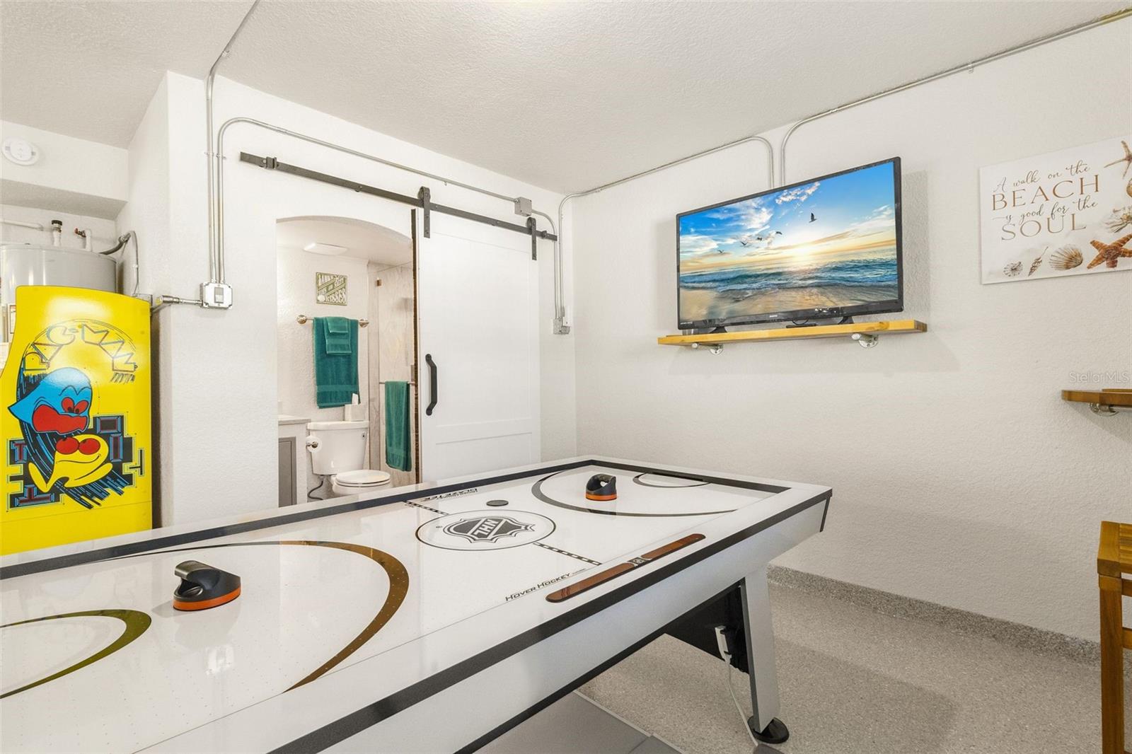 Englewood, Florida, 34223, United States, 3 Bedrooms Bedrooms, ,4 BathroomsBathrooms,Residential,Active,1944259