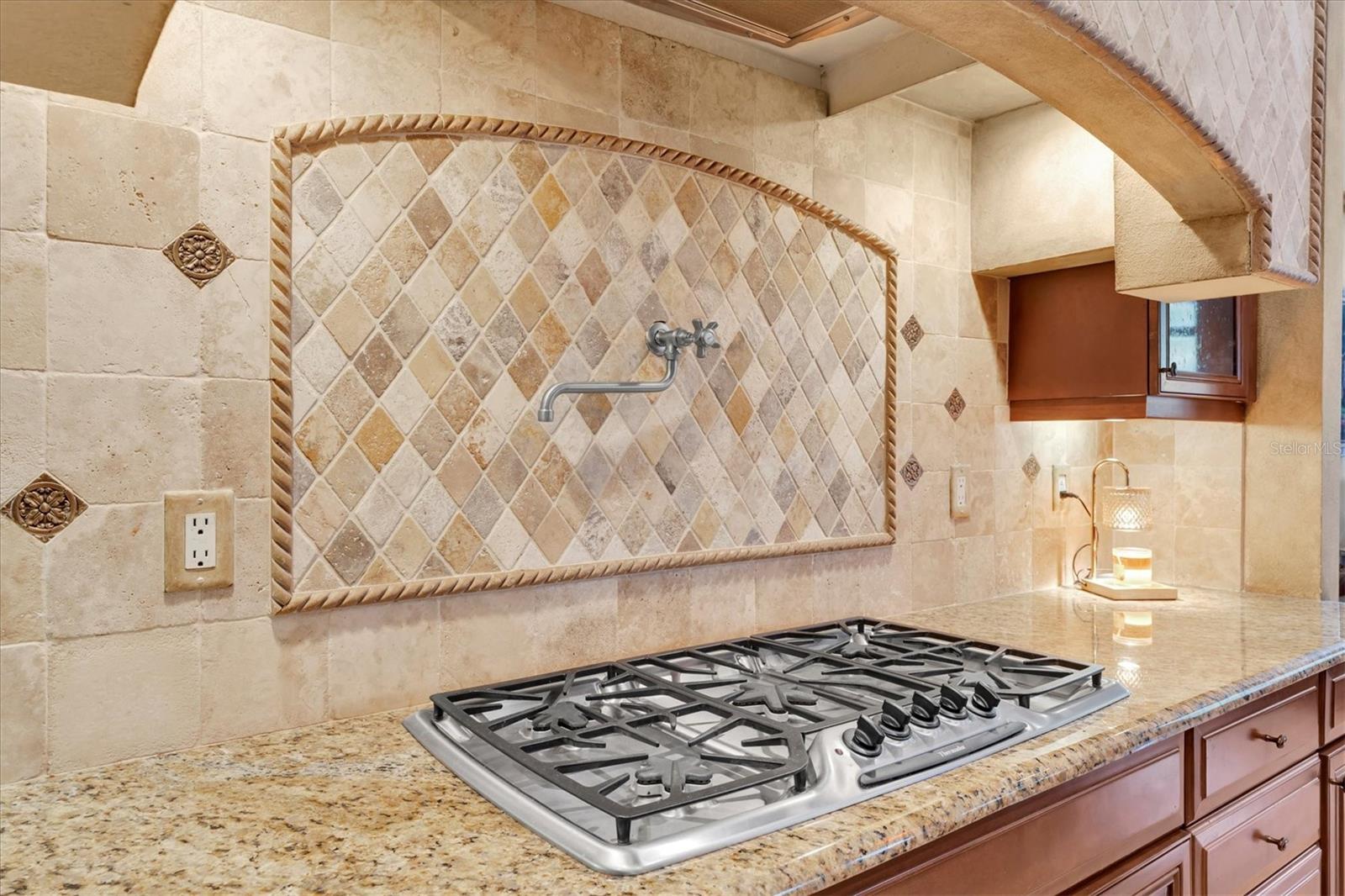 Tarpon Springs, Florida, 34688, United States, 6 Bedrooms Bedrooms, ,5 BathroomsBathrooms,Residential,Active,1969659